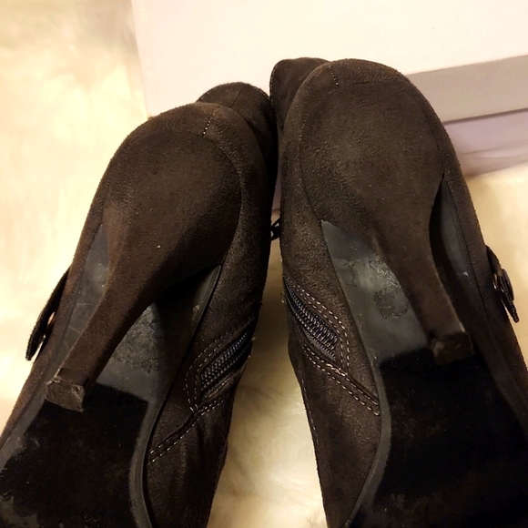 Delicious Heels - Picture 5 of 5